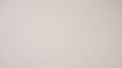 Coffret naissance premium Éveil Naturel pour bébé - doudou, hochet bois, chaussons et lange en coton tricoté
